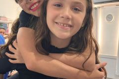 WhatsApp-Image-2025-10-10-at-16.07.02-2