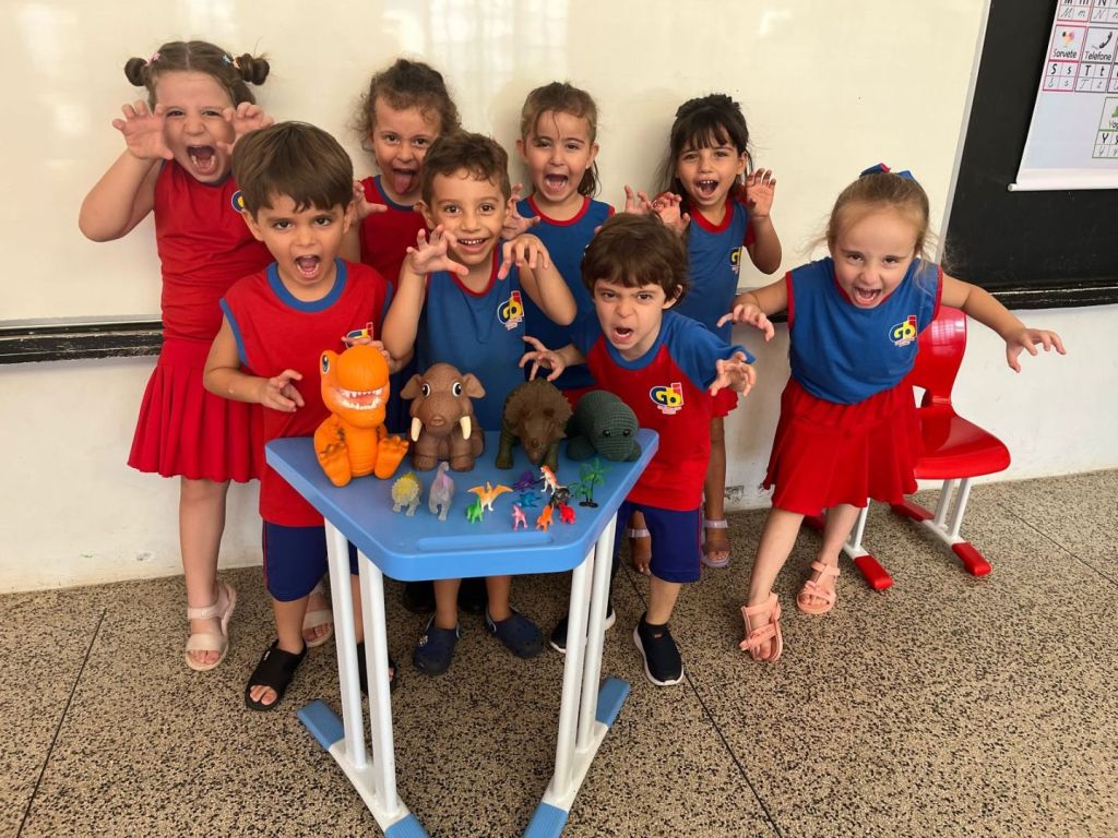 Eu e meu dino! 2 WhatsApp Image 2025 02 27 at 11.22.05