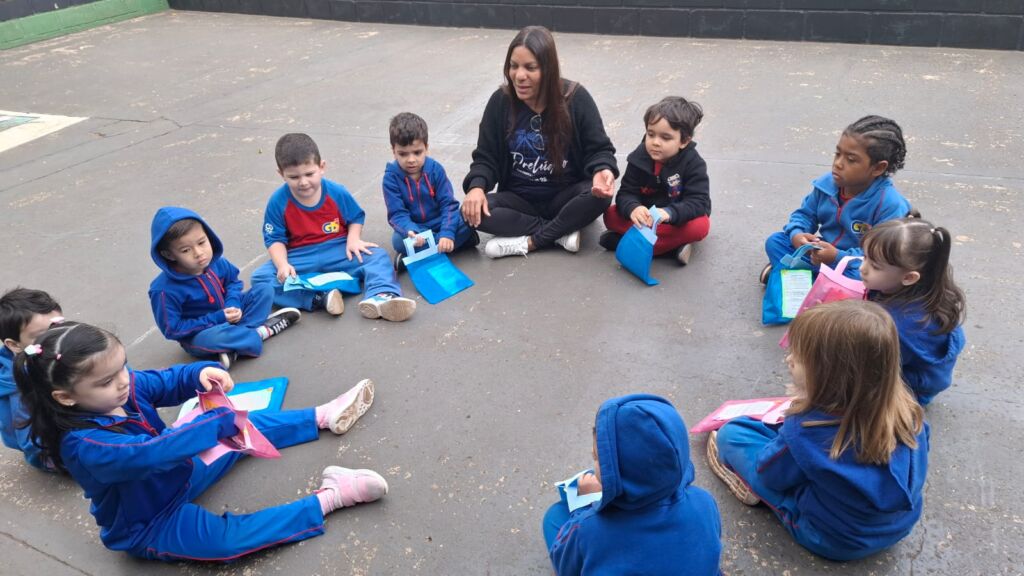 Volta às aulas com sacolinda de férias! 2 WhatsApp Image 2025 08 05 at 14.37.00